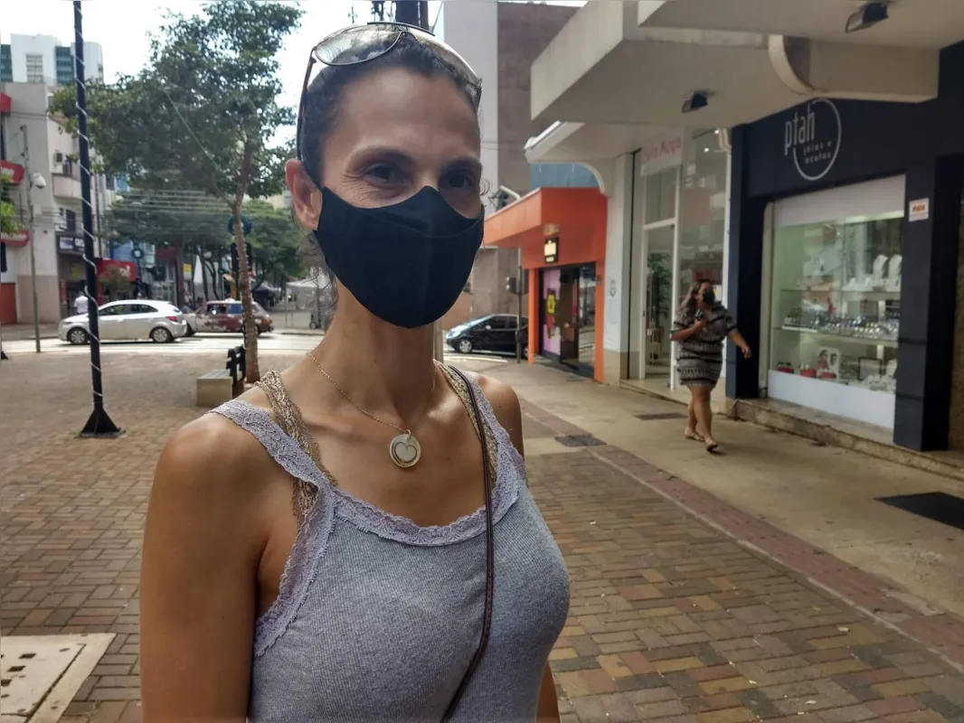 A professora Renata da Silva Cunha, afirmou que nesse calor a conta de luz “vai lá em cima.” 