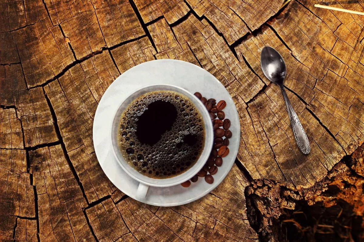 Cafezinho: sabor intenso, carboidratos lipídios e afeína