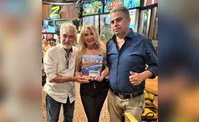 Confraternização do staff da Sinézio Magazine