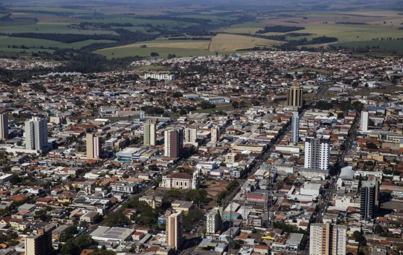 O município de Arapongas tem o maior polo moveleiro do Paraná