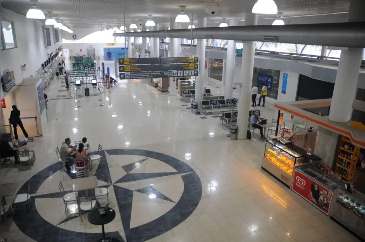 Imagem ilustrativa da imagem CCR assume gestão do Aeroporto de Londrina nesta quarta