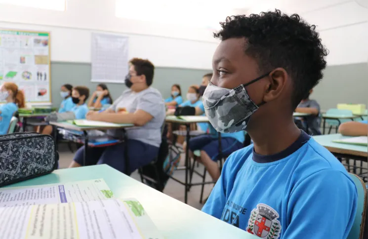 Imagem ilustrativa da imagem Escolas municipais de Londrina retomam aulas 100% presenciais