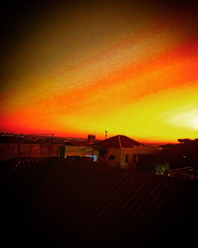 Imagem ilustrativa da imagem # A CIDADE FALA - O dia nasce