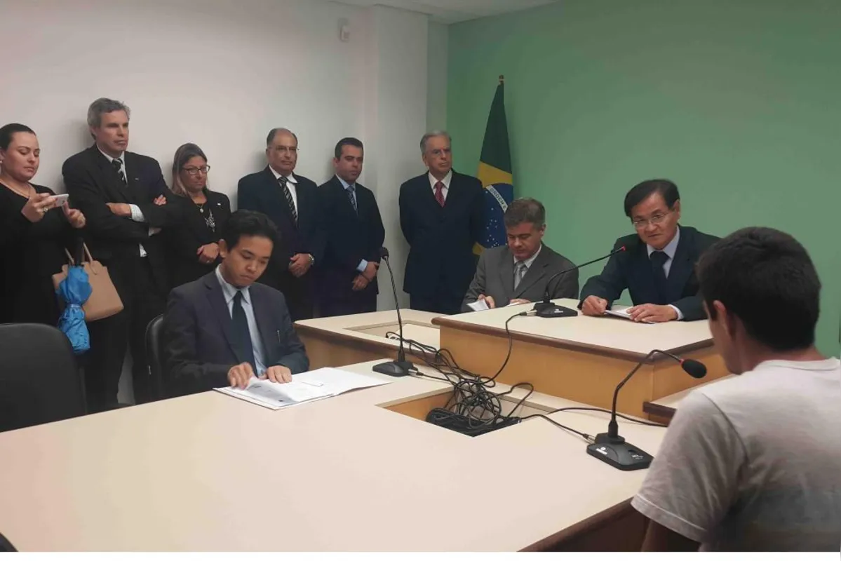 A primeira audiência de custódia em Londrina foi realizada em setembro de 2015. O caso foi de embriaguez ao volante e o motorista teve a carteira de habilitação suspensa por seis meses.