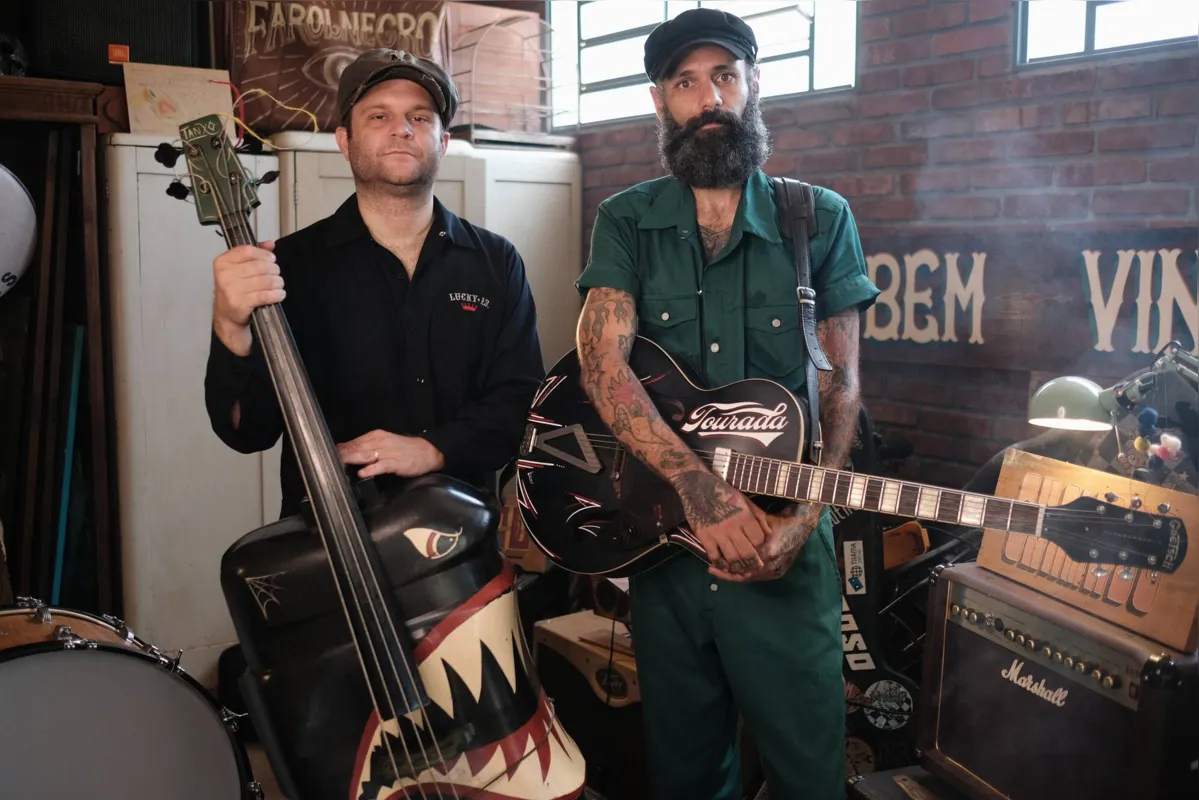 Imagem ilustrativa da imagem Banda Farol Negro lança single e prepara shows