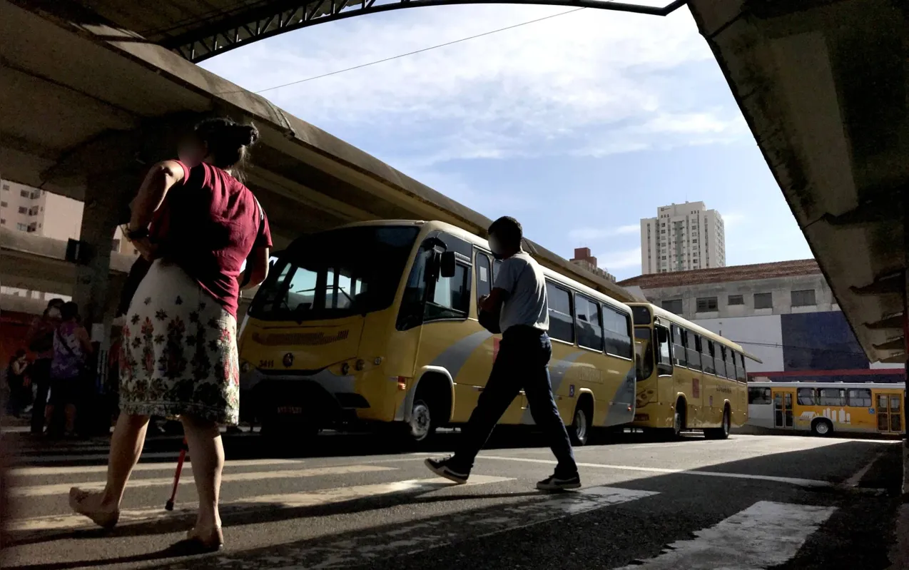 Imagem ilustrativa da imagem Greve no transporte termina após empresas pagarem trabalhadores