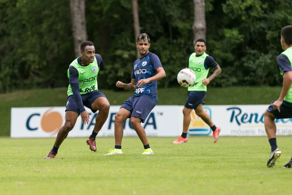 Com todos titulares poupados em Paranaguá, Jean Henrique e Léo Artur atuarão no meio-campo alviceleste contra o Rio Branco
