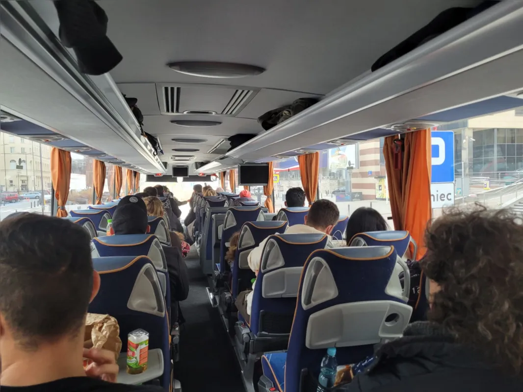 Maia fotografou o ônibus que o transportou até o aeroporto