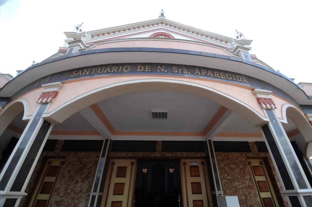 Imagem ilustrativa da imagem Santuário de Nossa Senhora Aparecida  em Londrina comemora 70 anos