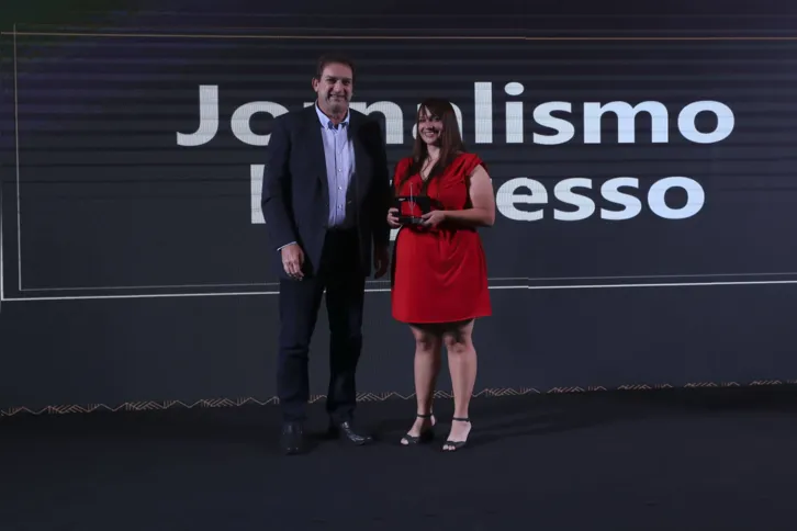 Imagem ilustrativa da imagem Jornalistas da Folha vencem Prêmio Fiep de Jornalismo