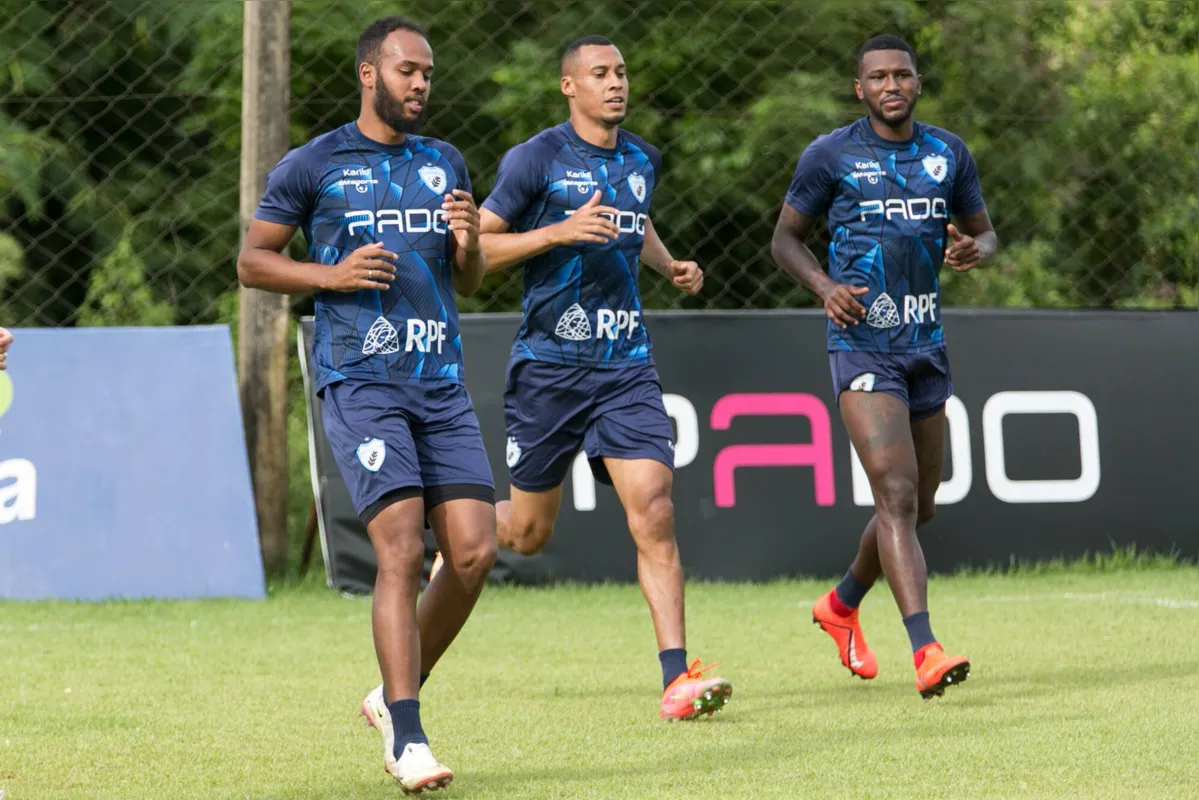 Indicado pelo ex-técnico Vinícius Eutrópio, o zagueiro Denilson é o primeiro reforço do LEC para a Série B