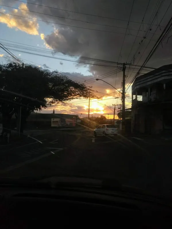 Imagem ilustrativa da imagem CIDADE FALA -  Maravilhas do entardecer!