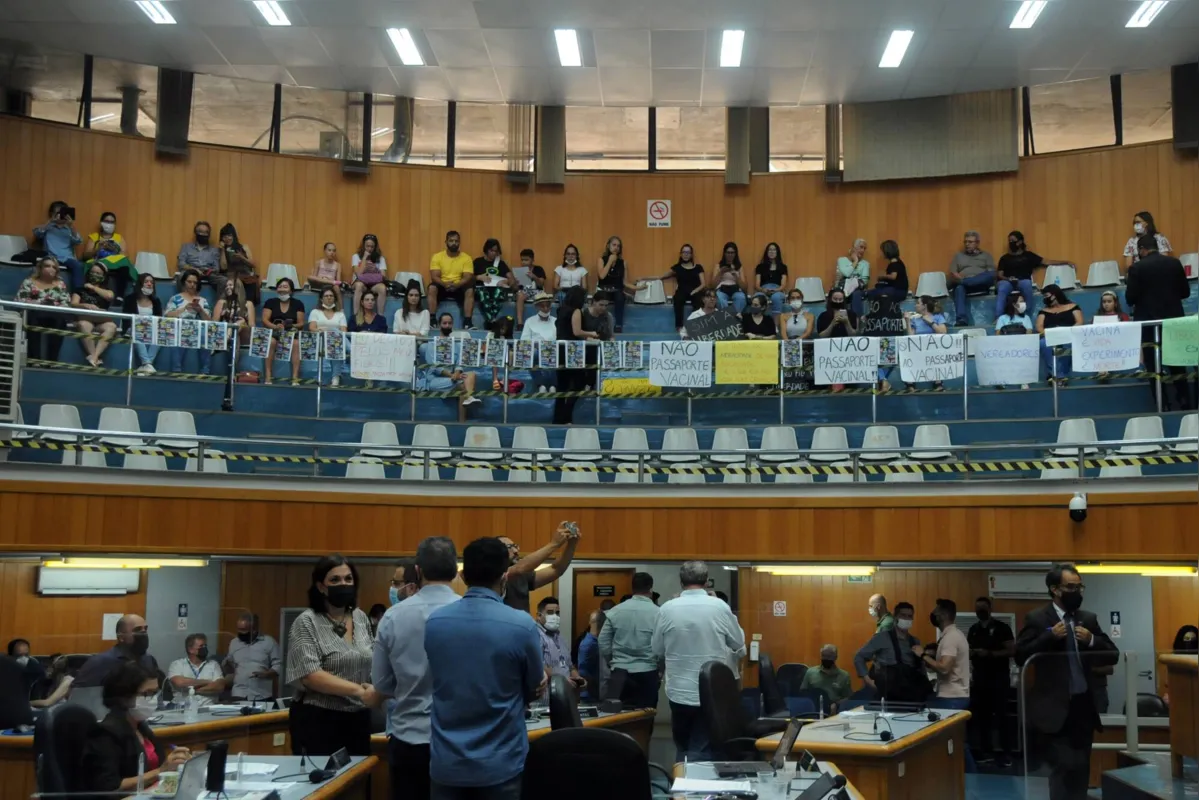 Imagem ilustrativa da imagem Câmara de Londrina debate projeto contra passaporte da vacina