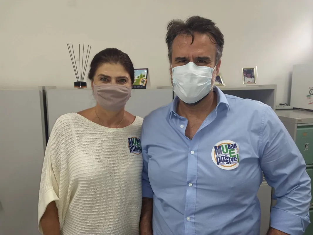 O candidato a reitor Frederico Garcia Fernandes (CLCH) e a candidata a vice-reitora Patrícia Mendes Pereira (CCA) afirmam que a falta de pessoal atinge tanto os órgãos suplementares quanto as demais unidades da instituição