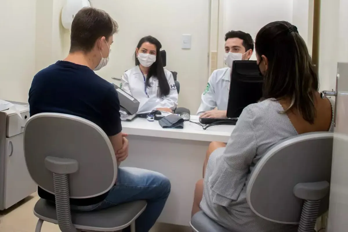Imagem ilustrativa da imagem Estudante com tetraparesia se formará em medicina  na Unioeste
