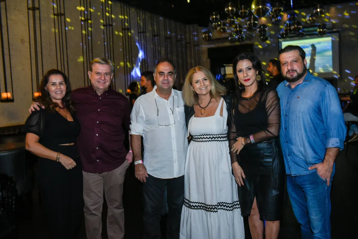 Eliana e Jorge Buselatto, Érico e Valéria Sávio mais Érica e Ricardo Rennó