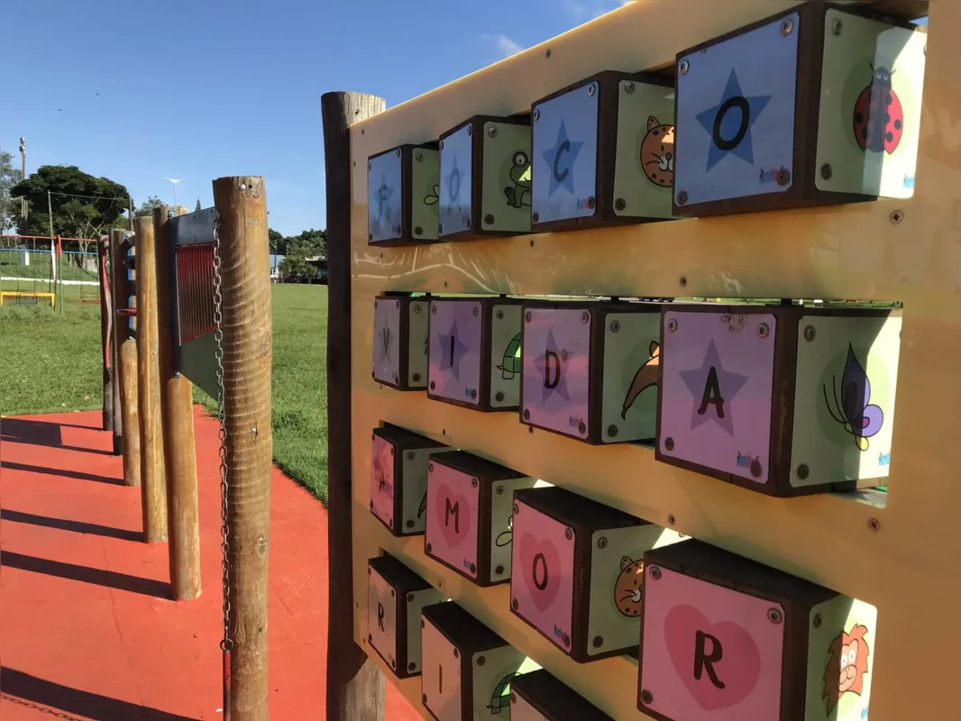 Imagem ilustrativa da imagem Londrina conta com brinquedos adaptados em três parques públicos