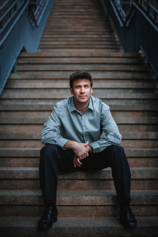 Cristian Budu: pianista integra as listas "Top10 Recent Beethoven Recordings” e "Top 10 Chopin Recordings" da revista Gramophone