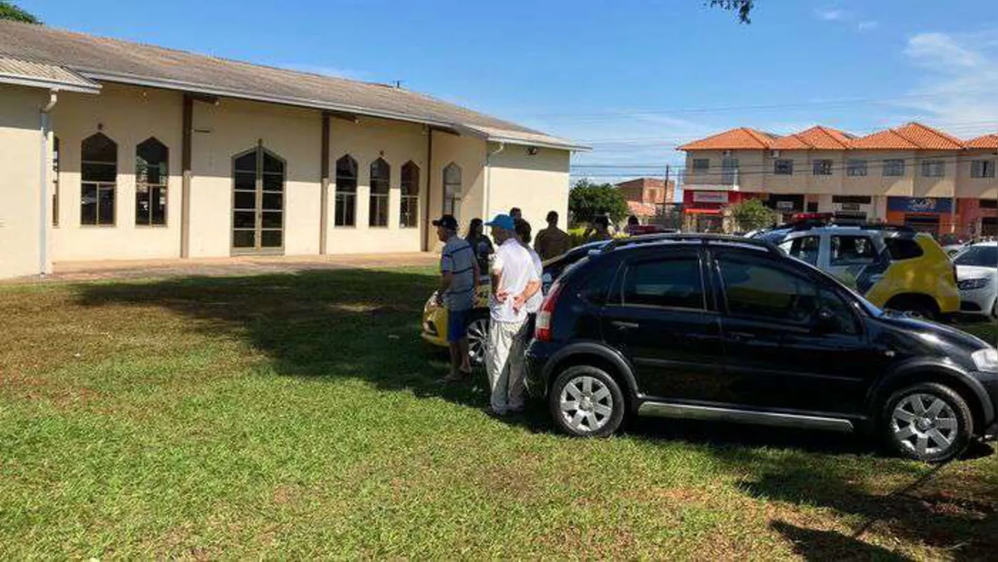 Imagem ilustrativa da imagem Mulher é assassinada enquanto almoçava dentro de igreja em Londrina