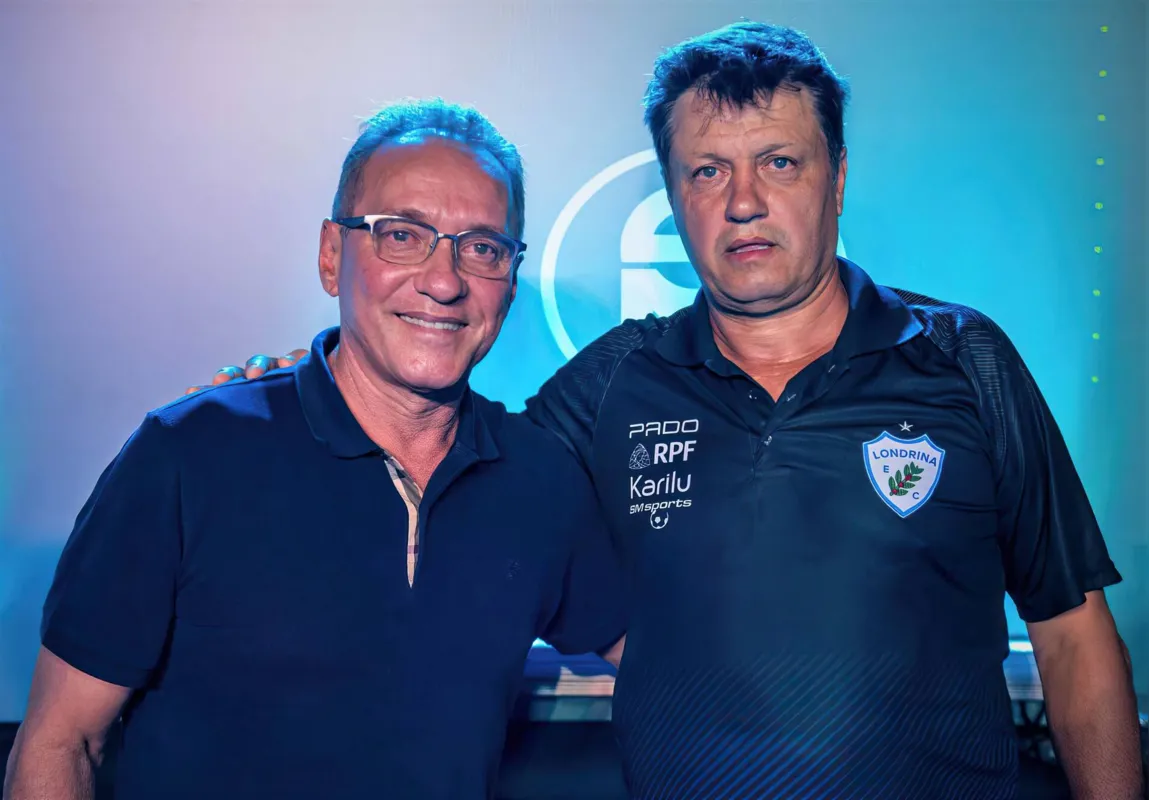 Paulo César Gusmão e o técnico Adilson Batista