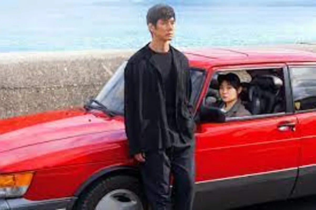 O badalado "Drive my Car", de Ryusuke Hamaguchi, está em cartaz em Londrina