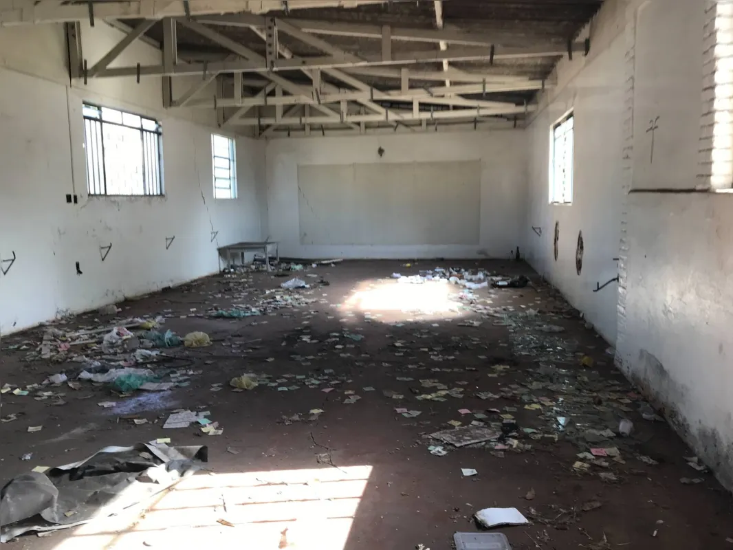 Associação de moradores  avisa que assumirá o espaço somente após a reforma