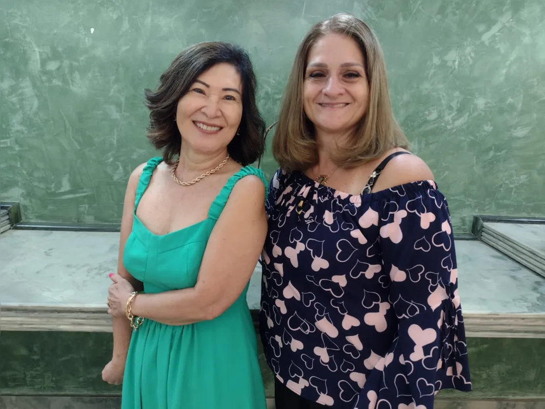A personal organizer Cereja Matsubara e a diretora do SESCAP-LDR, Paola Crepaldi