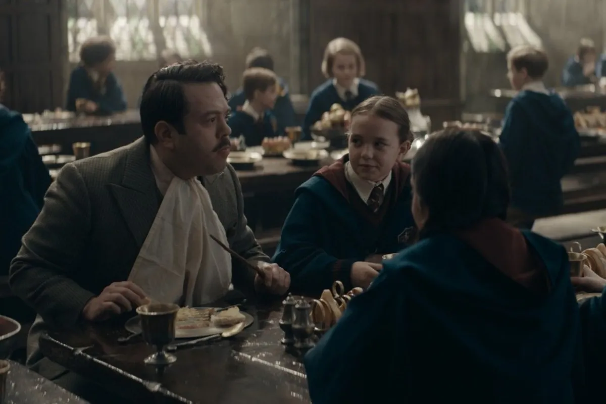 Dan Fogler no papel impagável de Jacob, um "trouxa" como nós