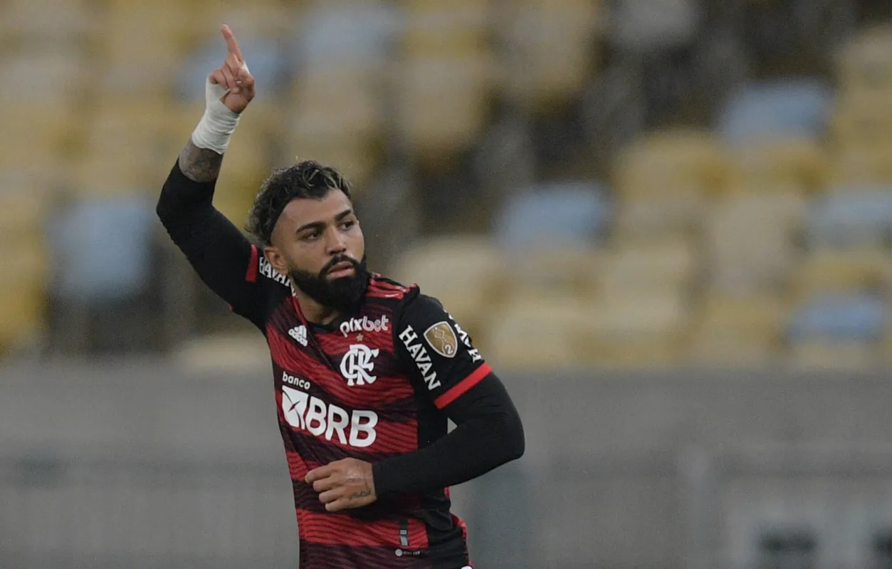 Brazil's Flamengo Gabriel Barbosa celebrates after scoring against Argentina's Talleres de Cordoba during the Copa Libertadores group stage first leg football match, at Maracana Stadium in Rio de Janerio, Brazil, on April 12, 2022. (Photo by CARL DE SOUZA / AFP)
