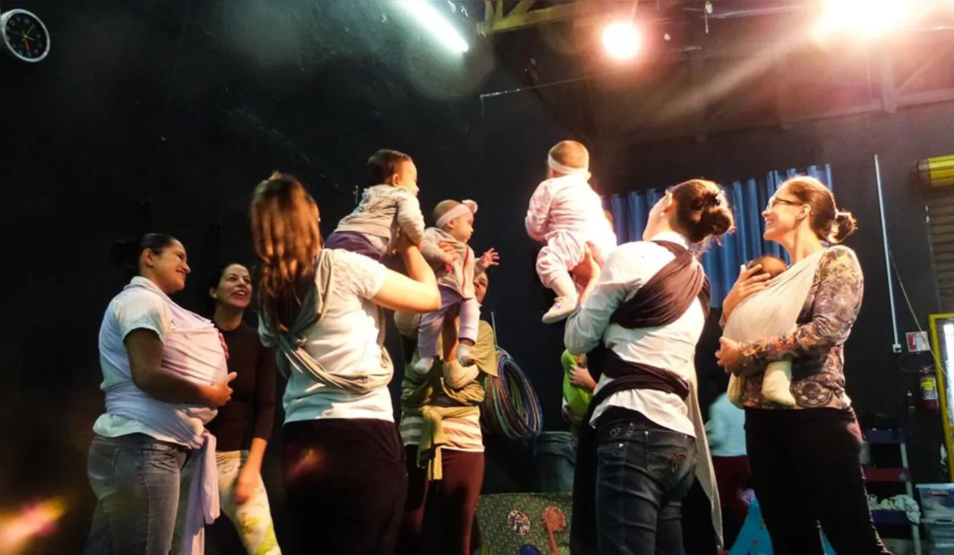 No domingo (15), a programação será aberta com o Balanço de pano - Vivências com Sling, na Escola de Circo de Londrina