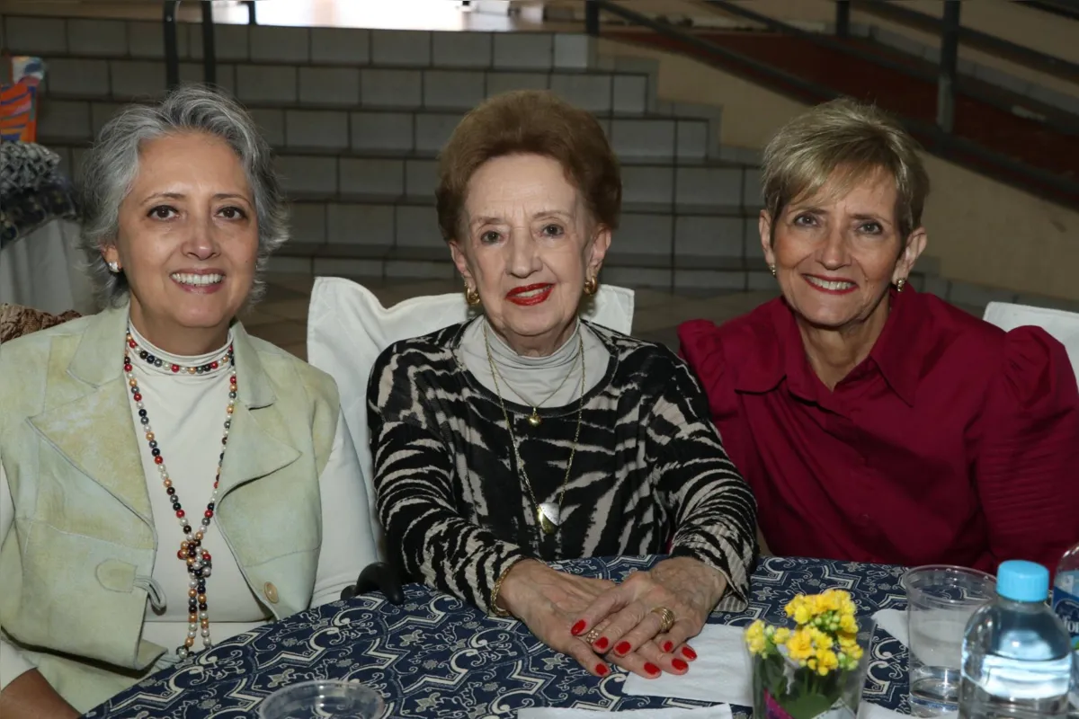 Ana Cláudia Duarte, Maria Laura Duarte Pinheiro e  Marta Helena Duarte Pinheiro