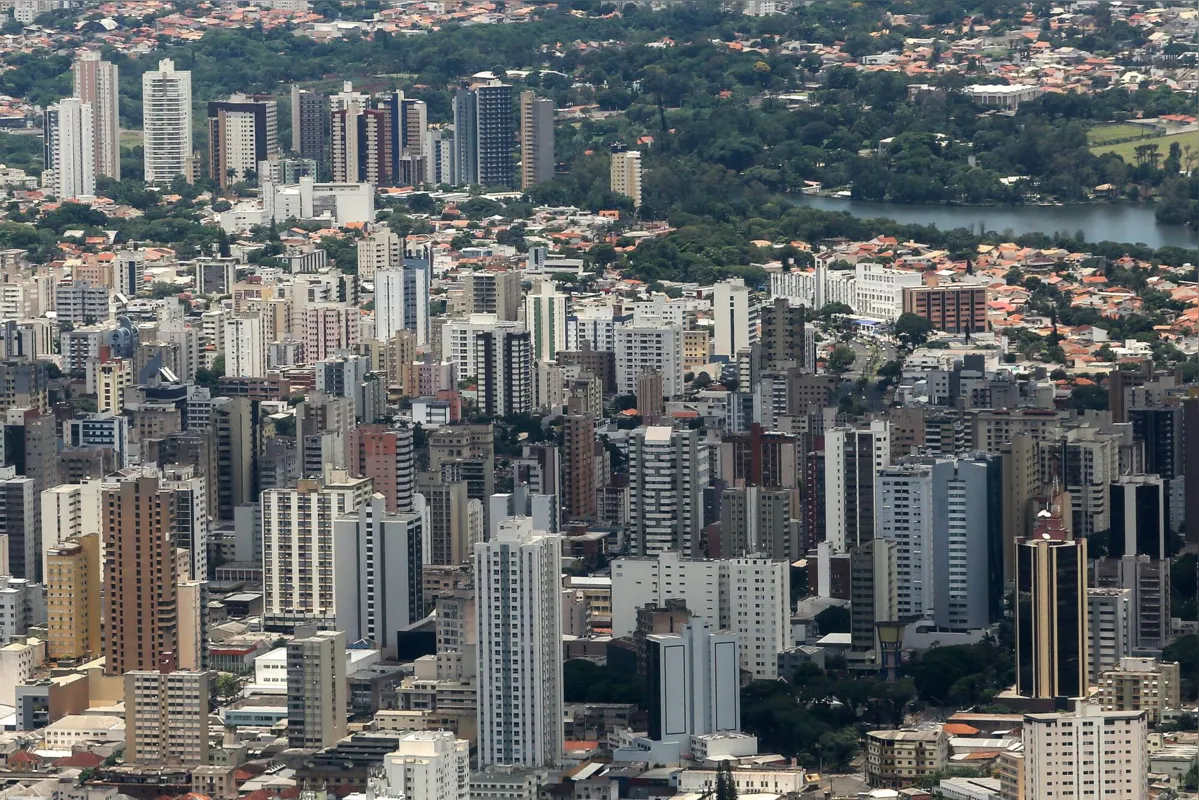 Imagem ilustrativa da imagem Lançamentos de imóveis no país tem elevação de 42%, diz Abrainc