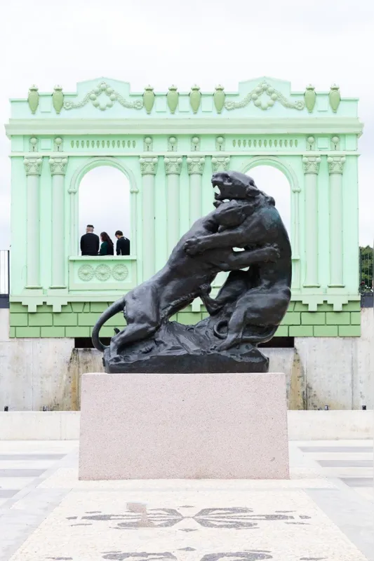 Imagem ilustrativa da imagem Maior jardim de esculturas público do Brasil, com obras de João Turin, vai completar um ano