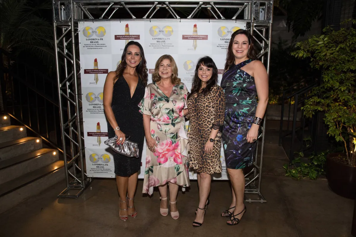 Elizângela Sócio Ribeiro, Vania Queiroz, Jaqueline Hienzl e Juliana Tavares