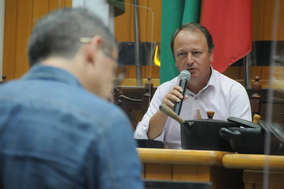 Durante sessão desta terça, a Câmara de Londrina discutiu, em primeiro turno, o Programa de Regularização Fiscal (Profis) para o ano de 2023.