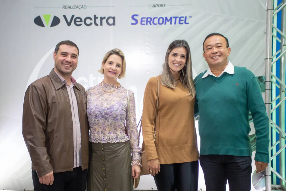 Fernando Henrique Cruz, Fernanda Cruz, Dayane Yamaguti e Ricardo Yamaguti