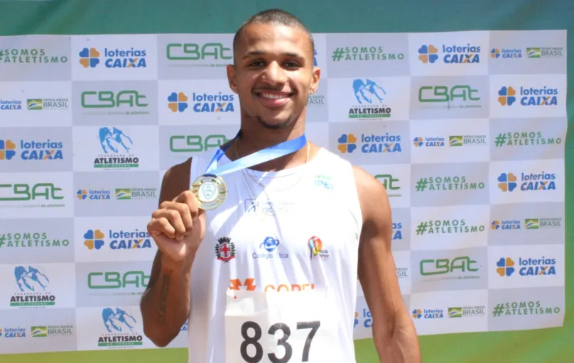 Paulo Romualdo é o atual líder do ranking nacional dos 100 metros sub-18