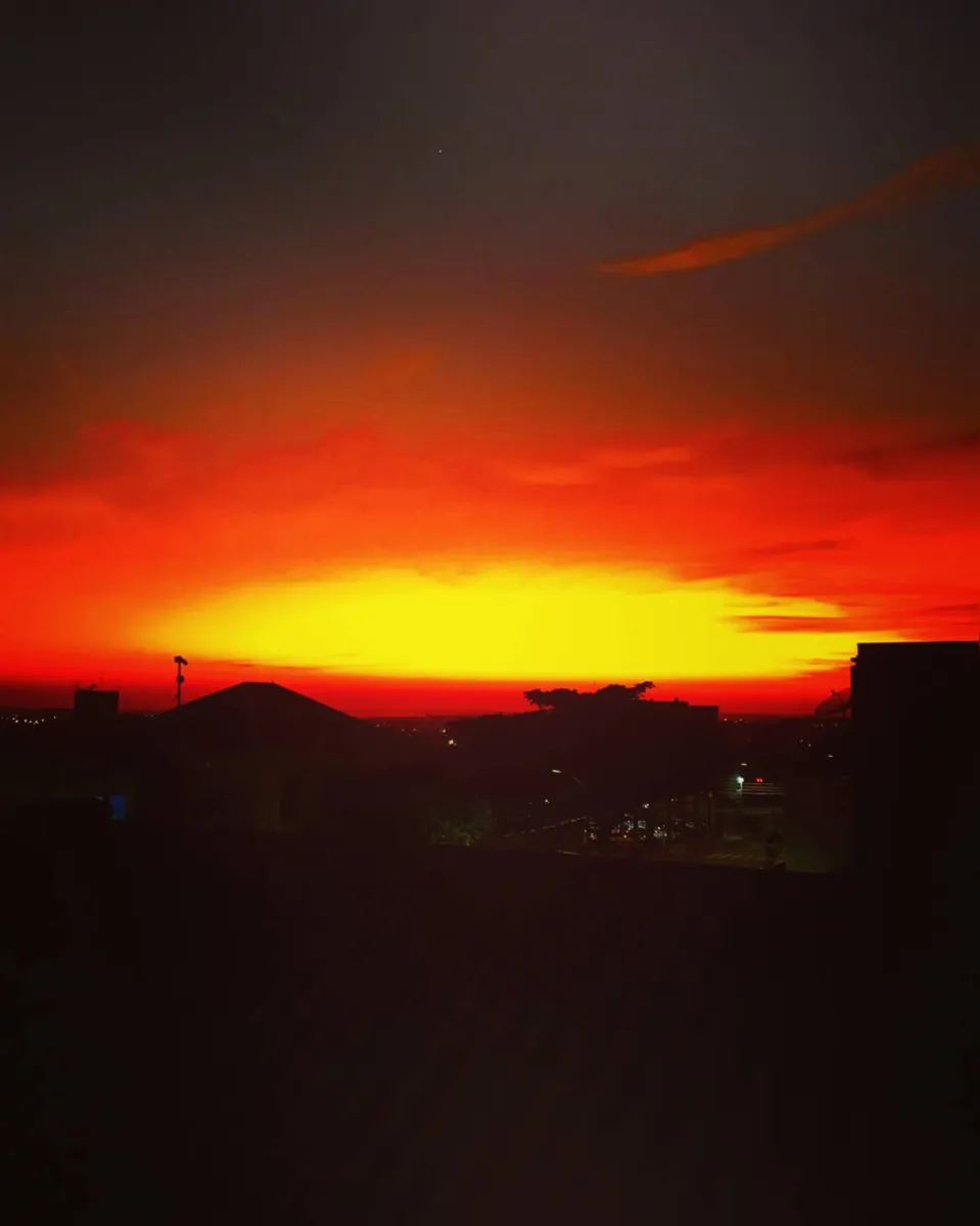 Imagem ilustrativa da imagem CIDADE FALA - O amanhecer já vem sol!