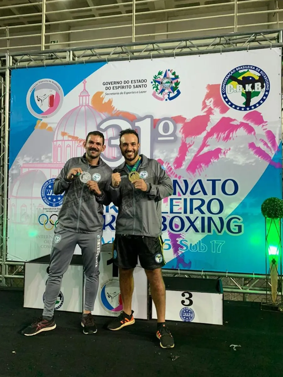 Guilherme Belarmino e Renê Patrick conquistaram medalhas no Brasileiro de Kickboxing
