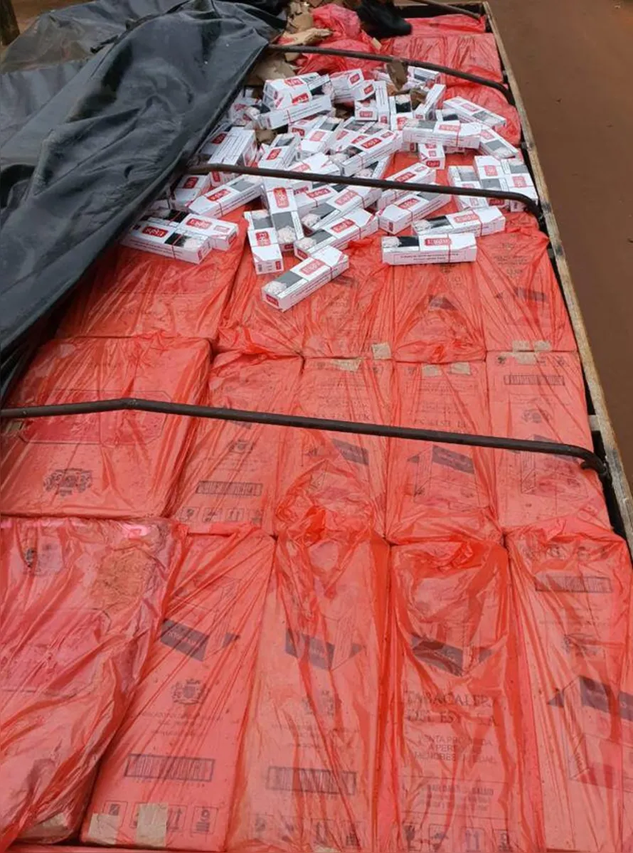 “Em apenas uma noite de contrabando os criminosos carregavam até 1500 caixas ou 750 mil maços ", diz delegado.