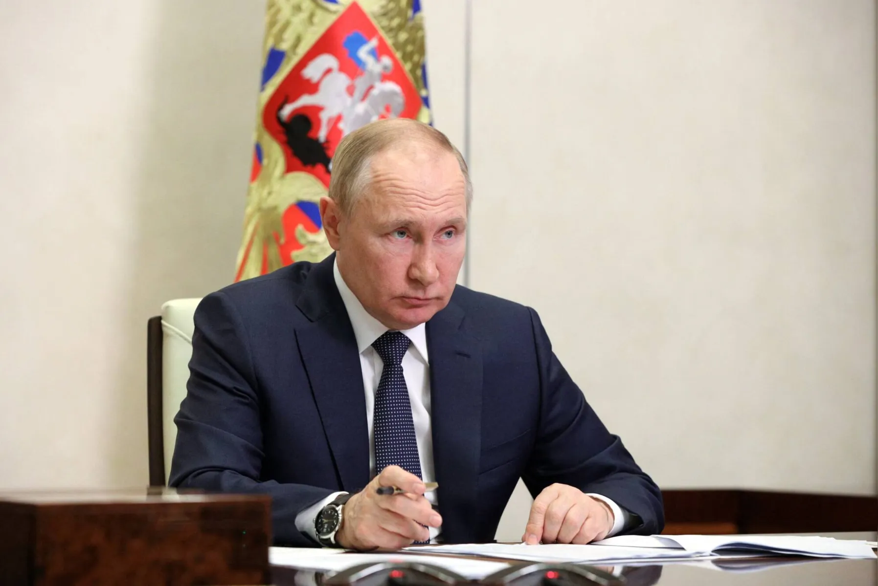 Mikhail Klimentyev/Sputnik/AFP 

As declarações de Putin vêm em meio a discussões da UE sobre novo pacote de sanções contra Moscou