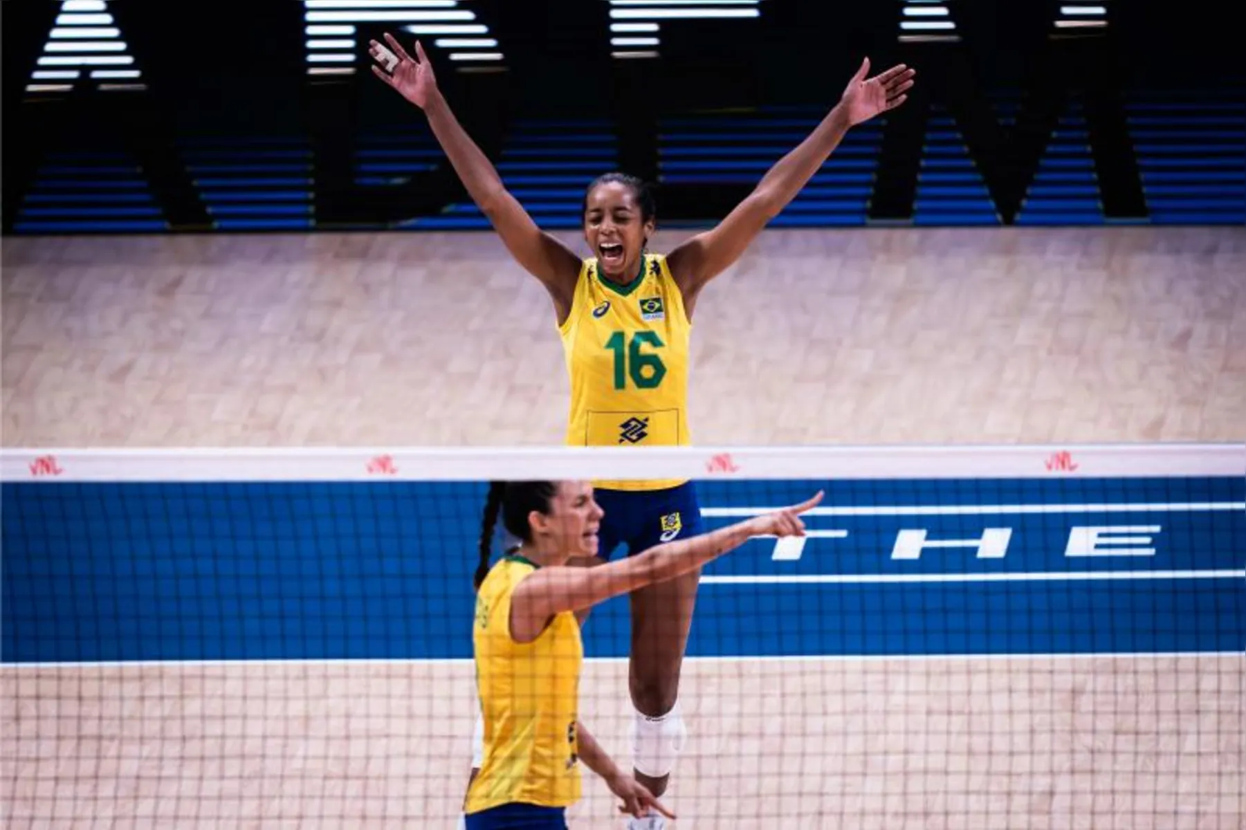 Imagem ilustrativa da imagem Seleção brasileira feminina vence o Japão e vai à semi da Liga das Nações