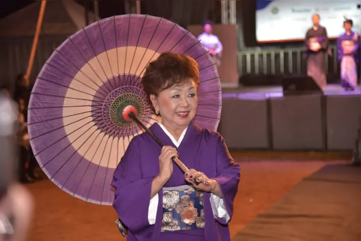 Maria  Hayako Tanaka  Matsumoto no desfile de kimonos