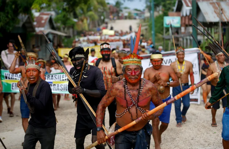 Em Atalaia do Norte, indígenas protestam em defesa de suas etnias e em homenagem a Bruno Pereira e Dom Phillips