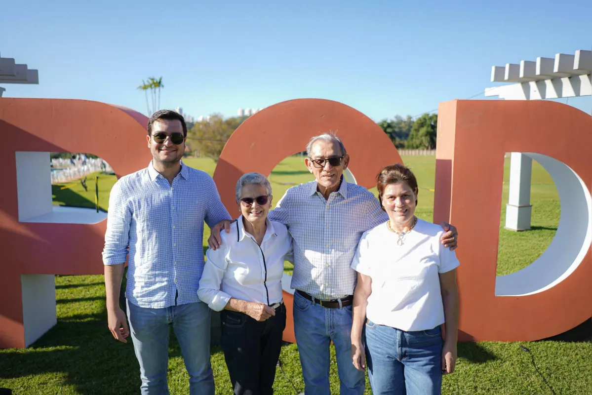 Matheus Góis, Silvia e Emanuel Góis, Patrícia  Góis