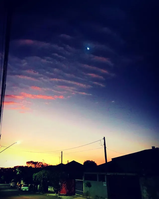 Imagem ilustrativa da imagem CIDADE FALA - Lindo entardecer!
