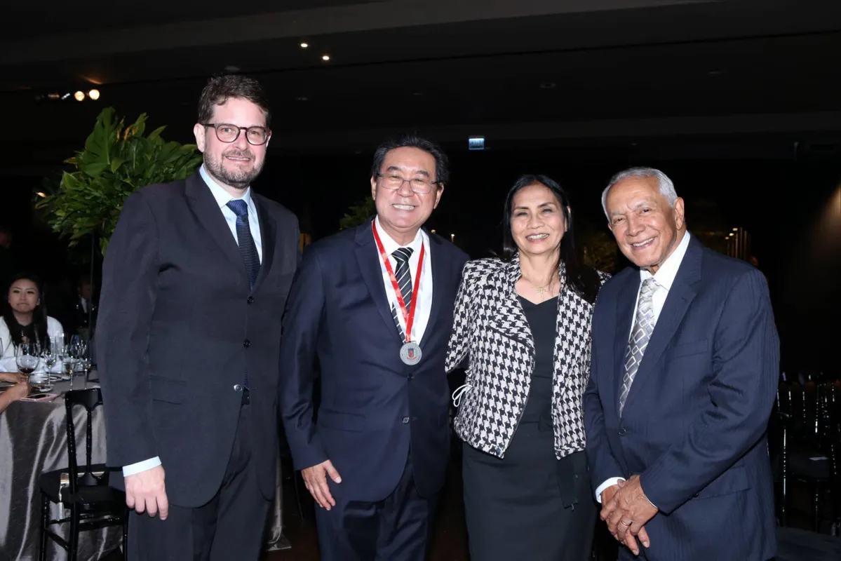 Flavio Balan , Luis Carlos e Ione Adati como pastor Messias Anacleto Rosa