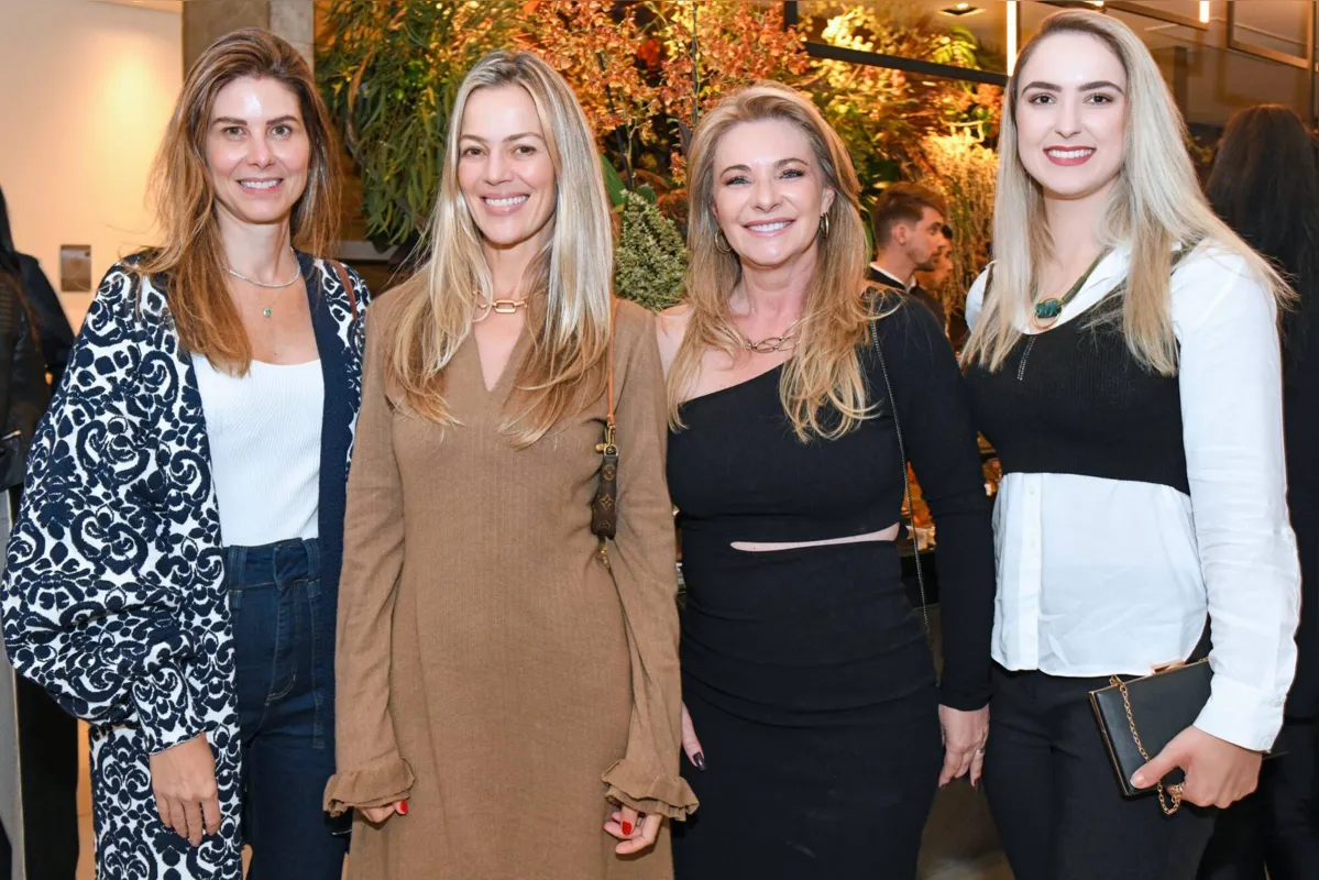 A noite foi das mais prestigiadas, no showroom da A.Yoshii na capital paranaense