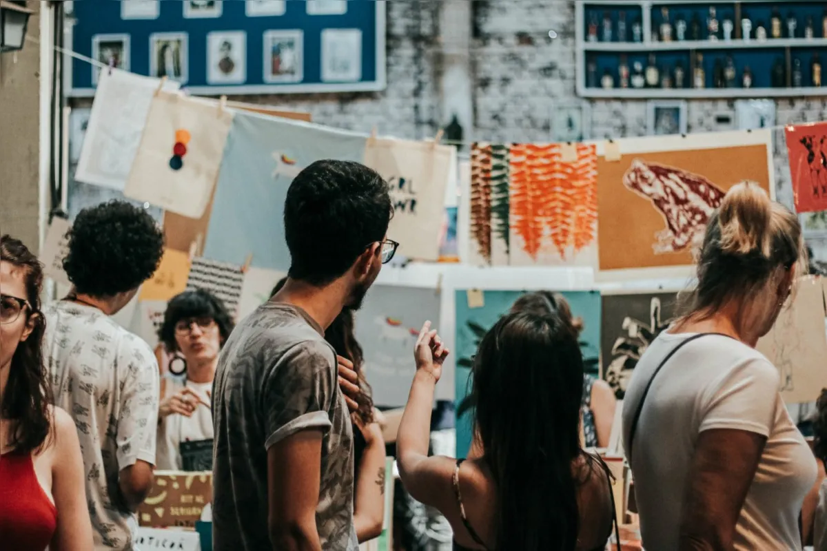 Feira Dobra de Arte Impressa está com três editais abertos para artistas que queiram participar