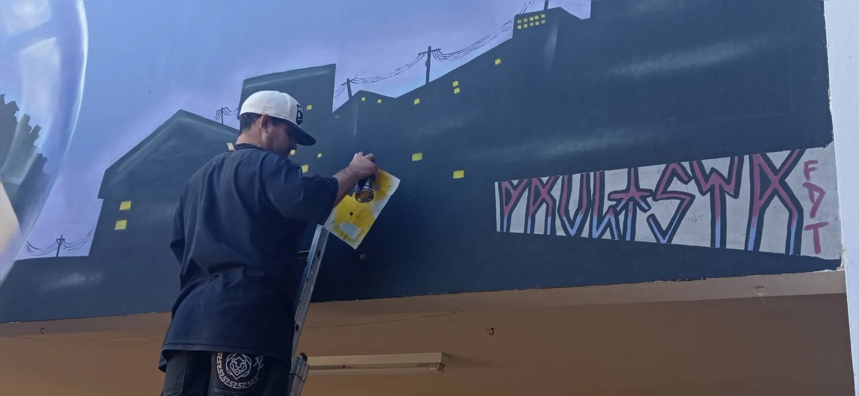 Imagem ilustrativa da imagem Grafite retrata parte da história da zona norte de Londrina
